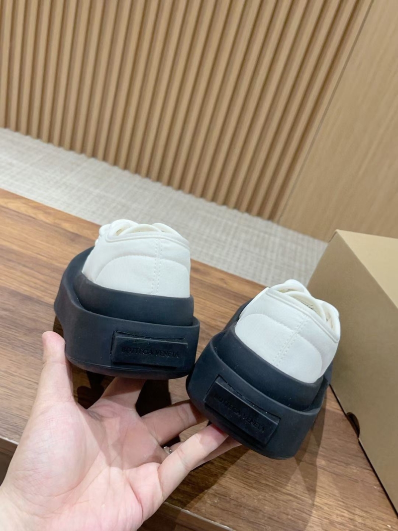 Gucci Casual Shoes